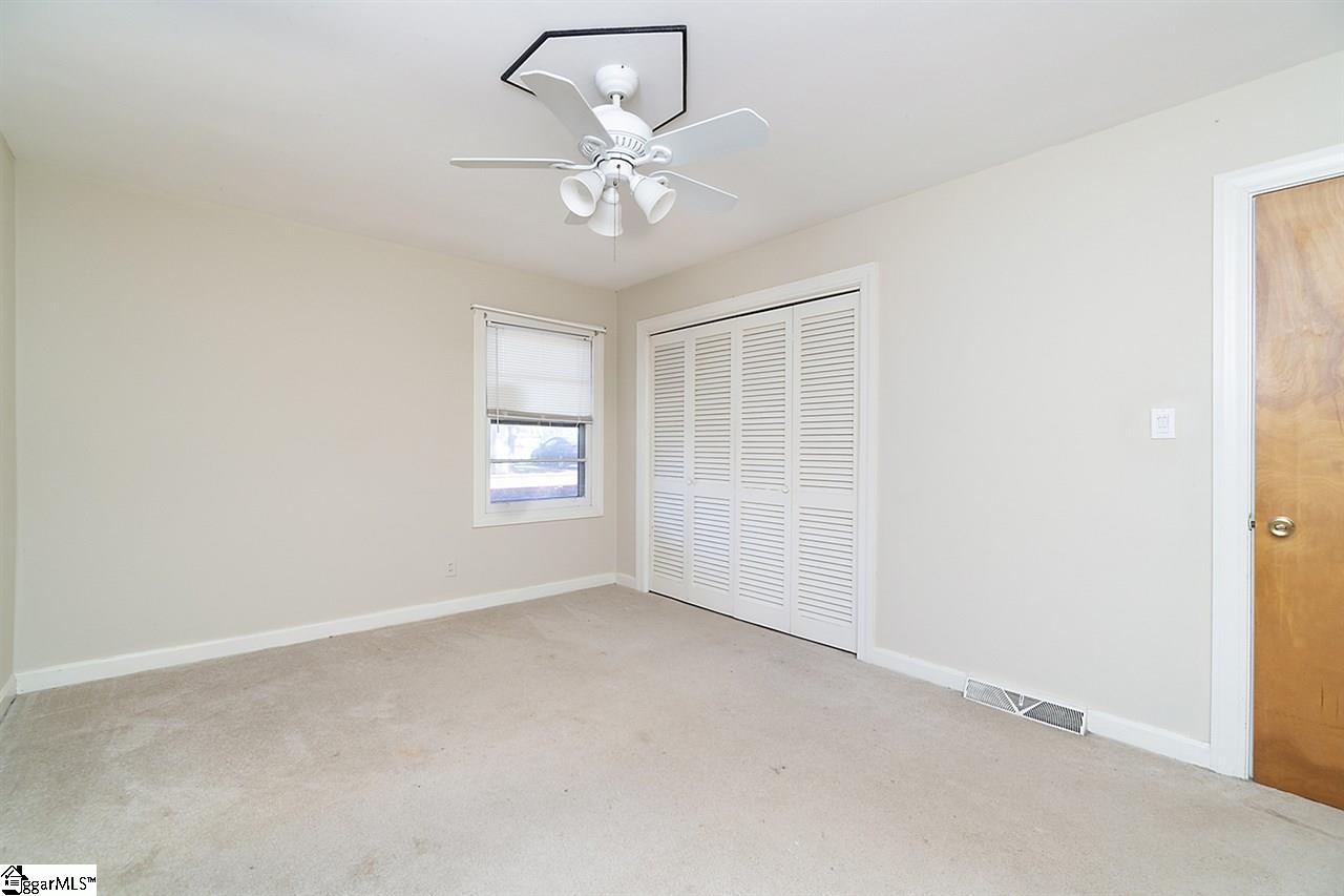 908 South Buncombe Road Greer, SC 29650 - Photo 15 of 22 Gallery Image 15