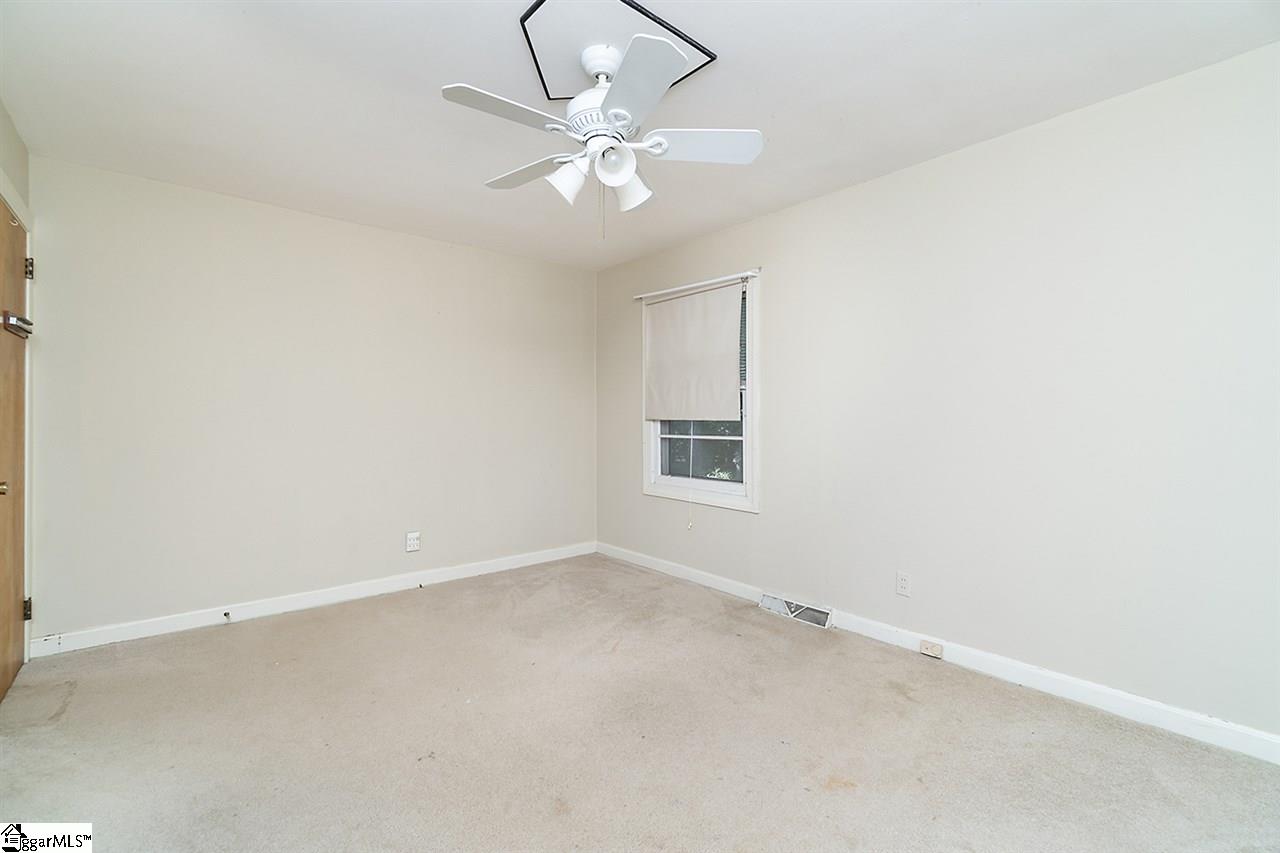 908 South Buncombe Road Greer, SC 29650 - Photo 16 of 22 Gallery Image 16