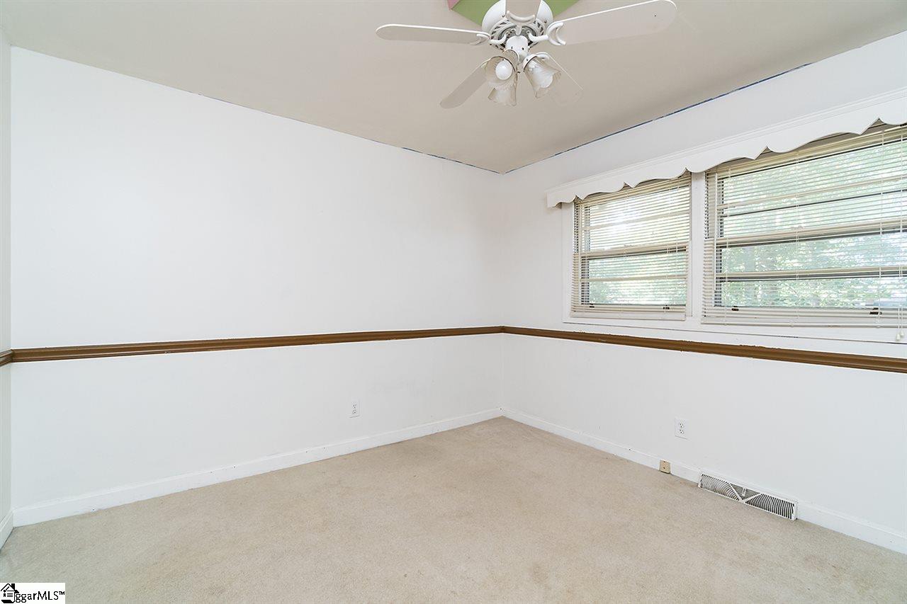 908 South Buncombe Road Greer, SC 29650 - Photo 18 of 22 Gallery Image 18