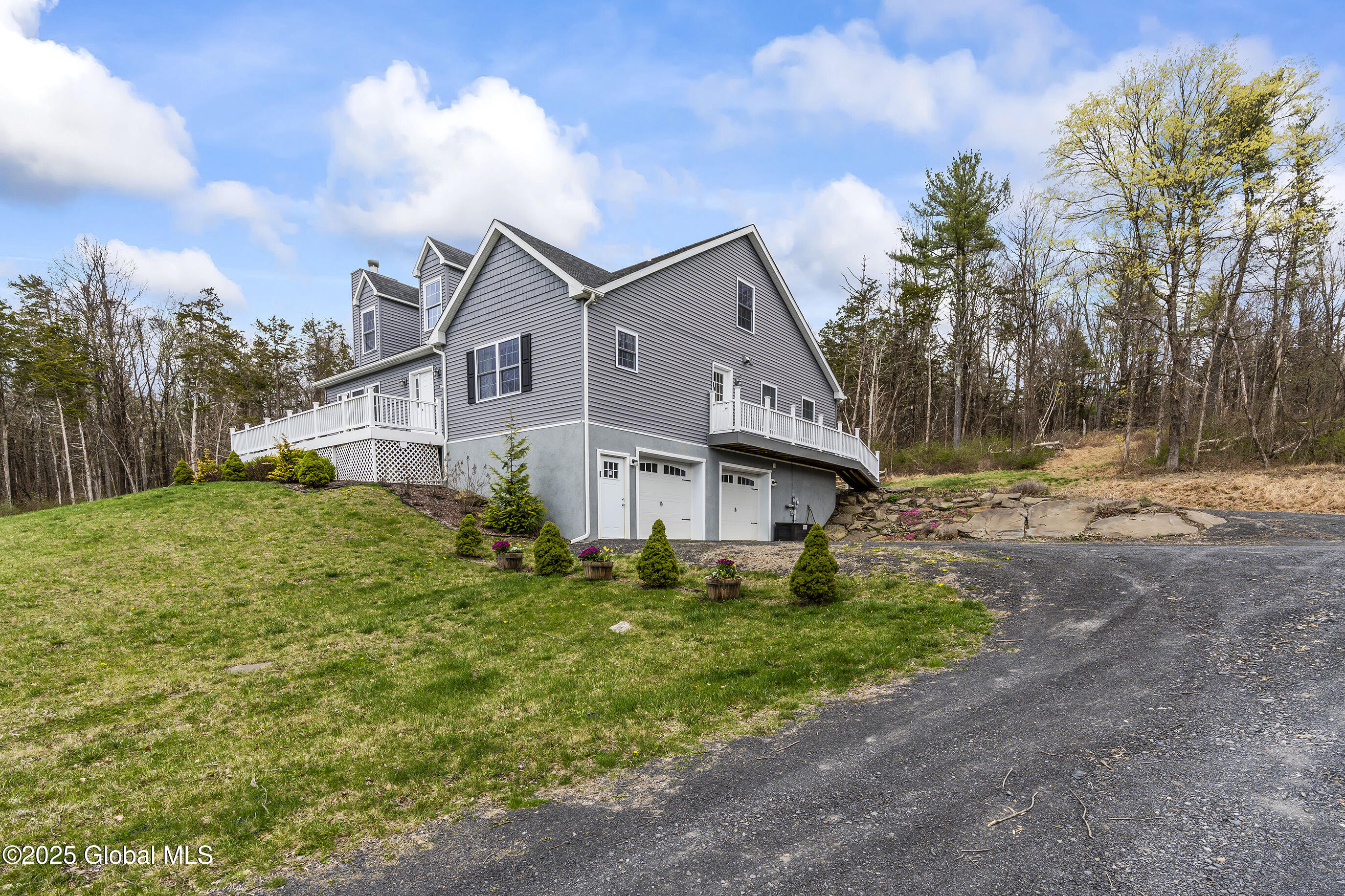 214 Vosenkill Road Athens, NY 12015 - Photo 13 of 67 006-214-Vosenkill-Rd