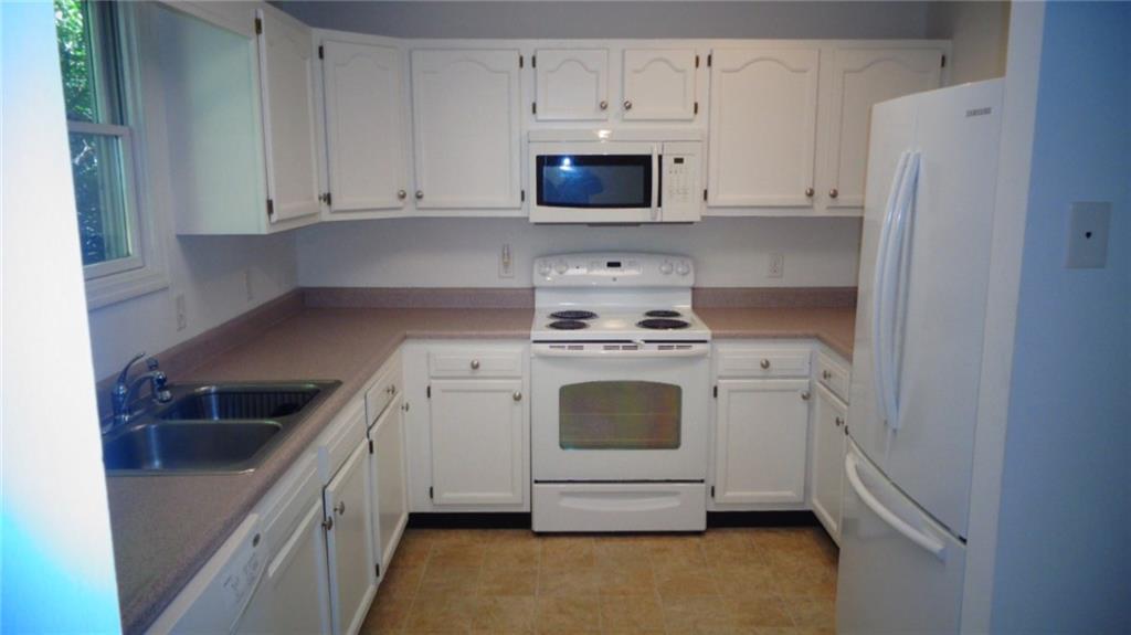 480 Ridgeview Circle North, Unit 3 Springfield, OH 45504 - Photo 5 of 40