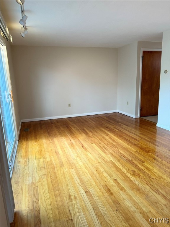 4307 Candlelight Lane Clay, NY 13090 - Photo 15 of 31