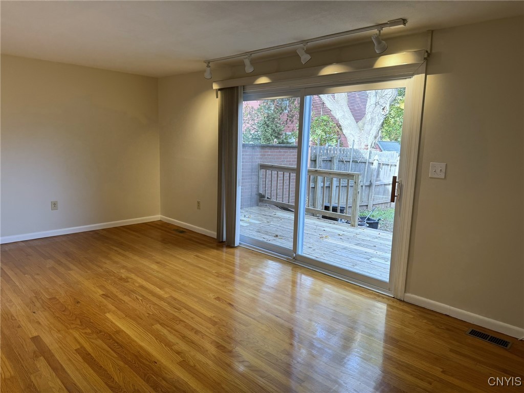 4307 Candlelight Lane Clay, NY 13090 - Photo 16 of 31