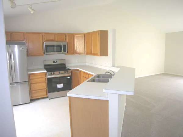 $226,500 | 8076 Park Lane, Ypsilanti, MI 48198