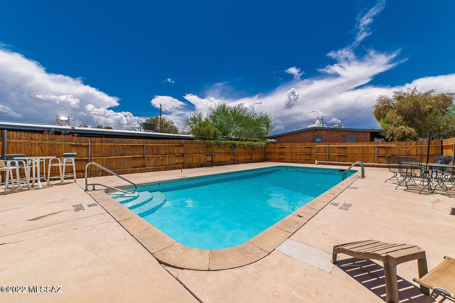 2121 North Country Club Road, Unit 10 Tucson, AZ 85716 - Photo 25 of 26 Gallery Image 25