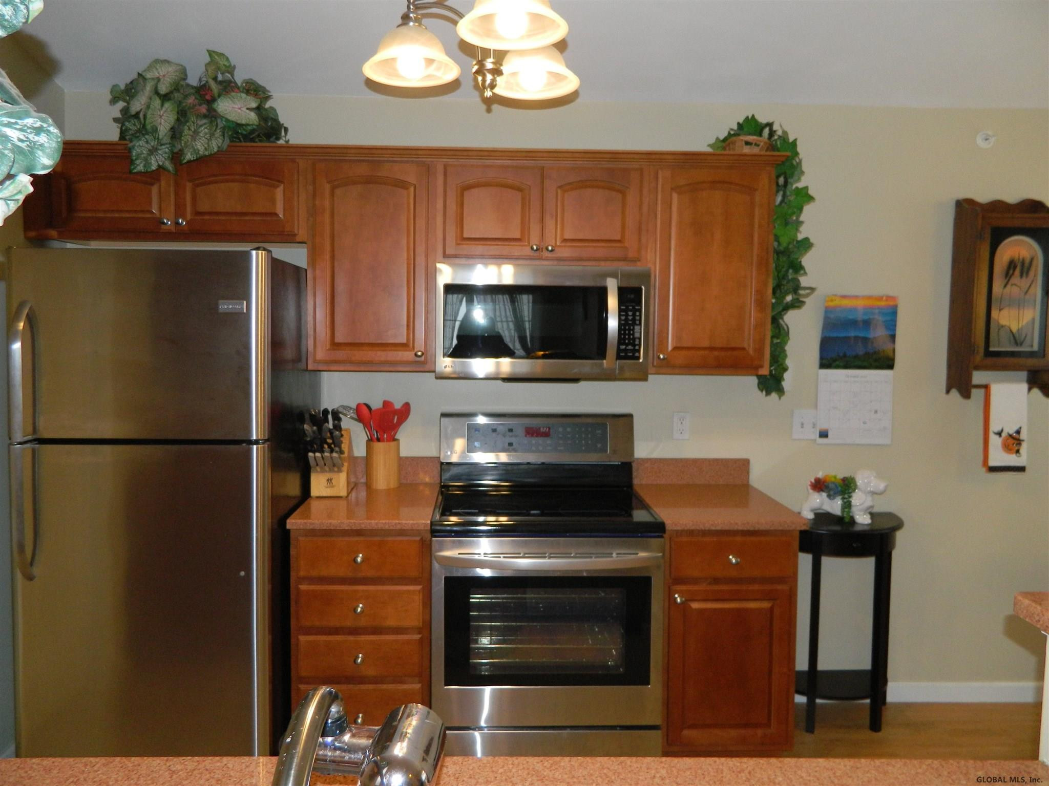 608 Cedar Rensselaer, NY 12144 - Photo 3 of 31 Photo 4