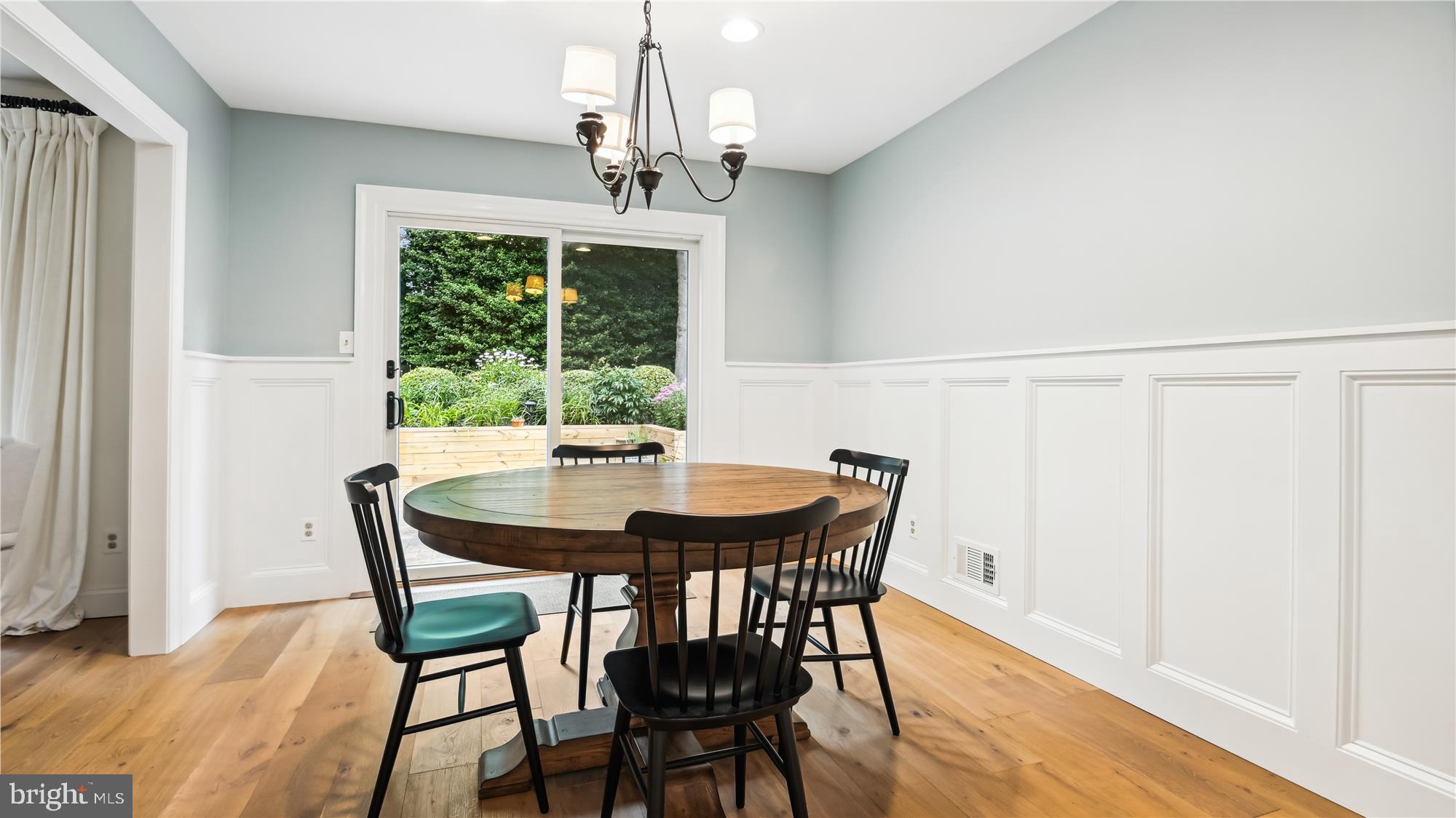 11803 Grey Birch Place Reston, VA 20191 - Photo 12 of 44 DR w/Andersen gliding patio door, 2022