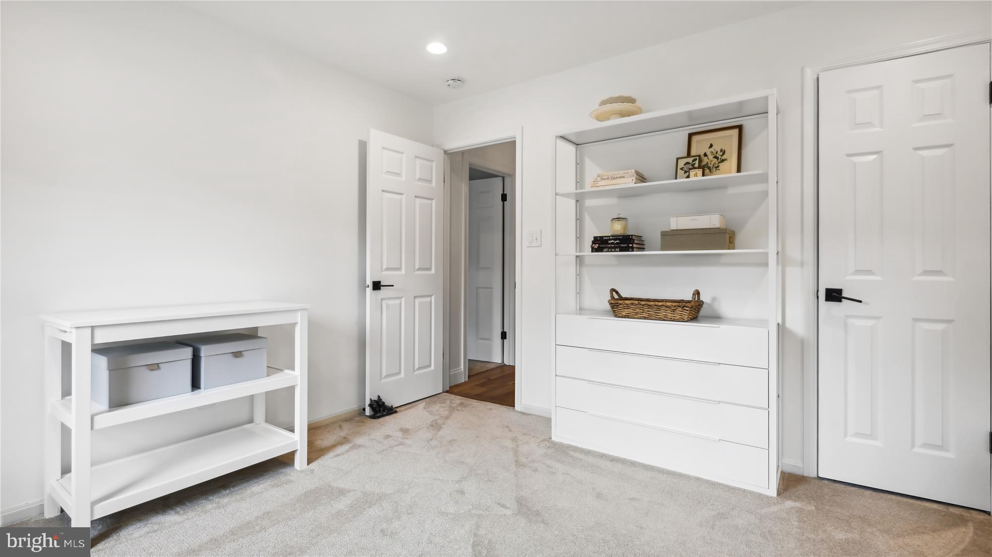 11803 Grey Birch Place Reston, VA 20191 - Photo 22 of 44 Bedroom 2