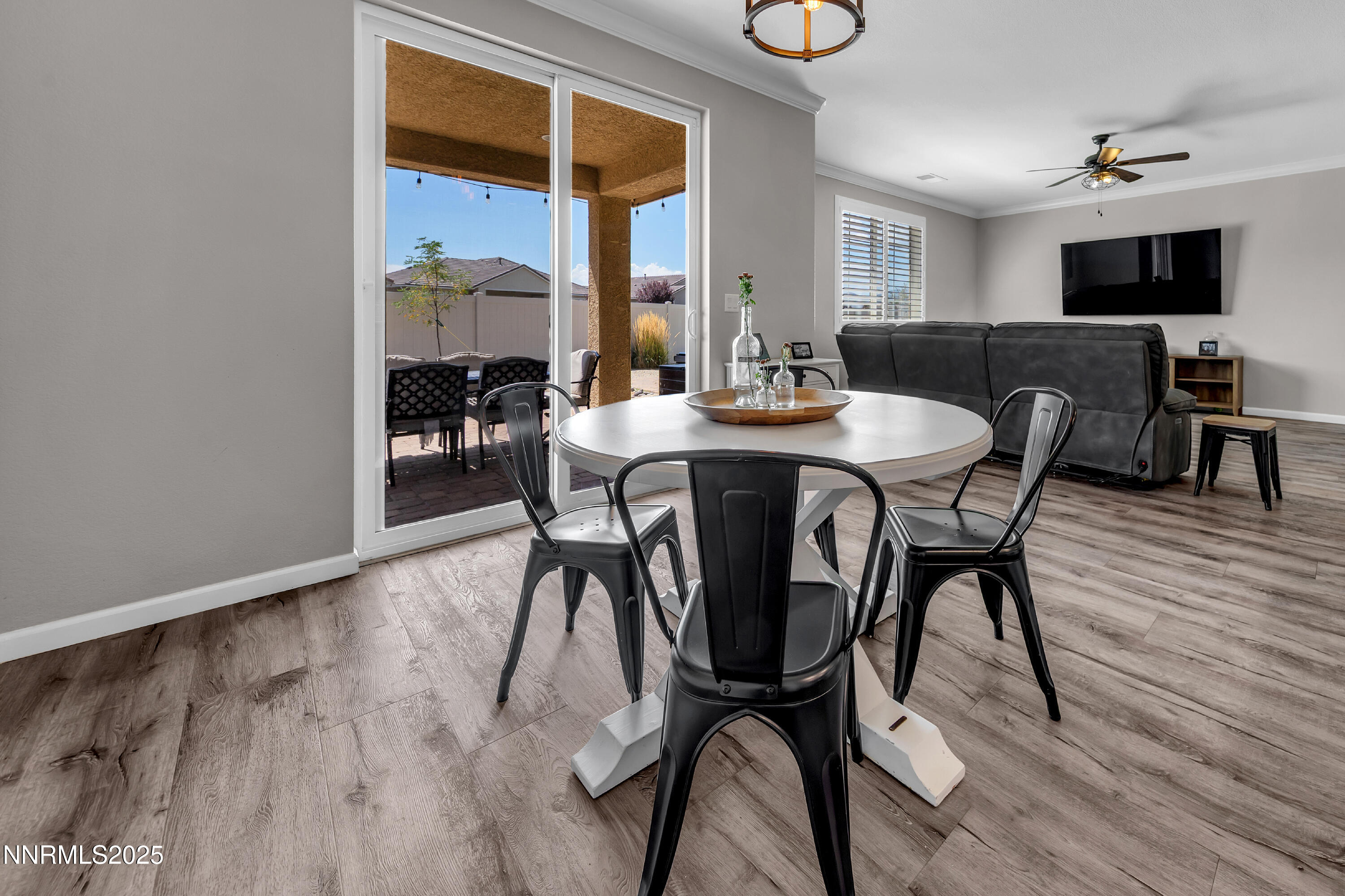 2158 Cecile Court Reno, NV 89521 - Photo 11 of 36 Cecile2158-009