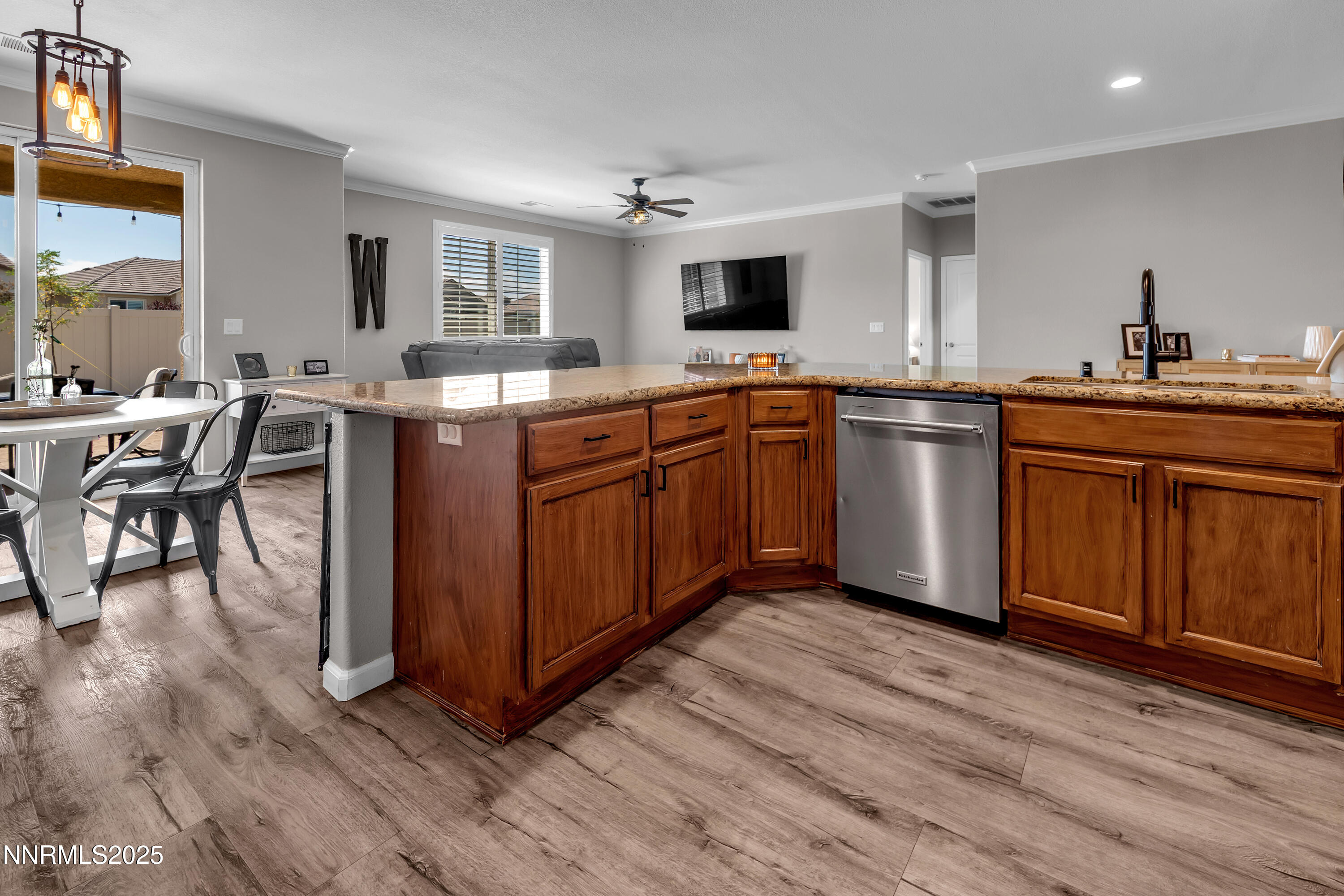 2158 Cecile Court Reno, NV 89521 - Photo 15 of 36 Cecile2158-014