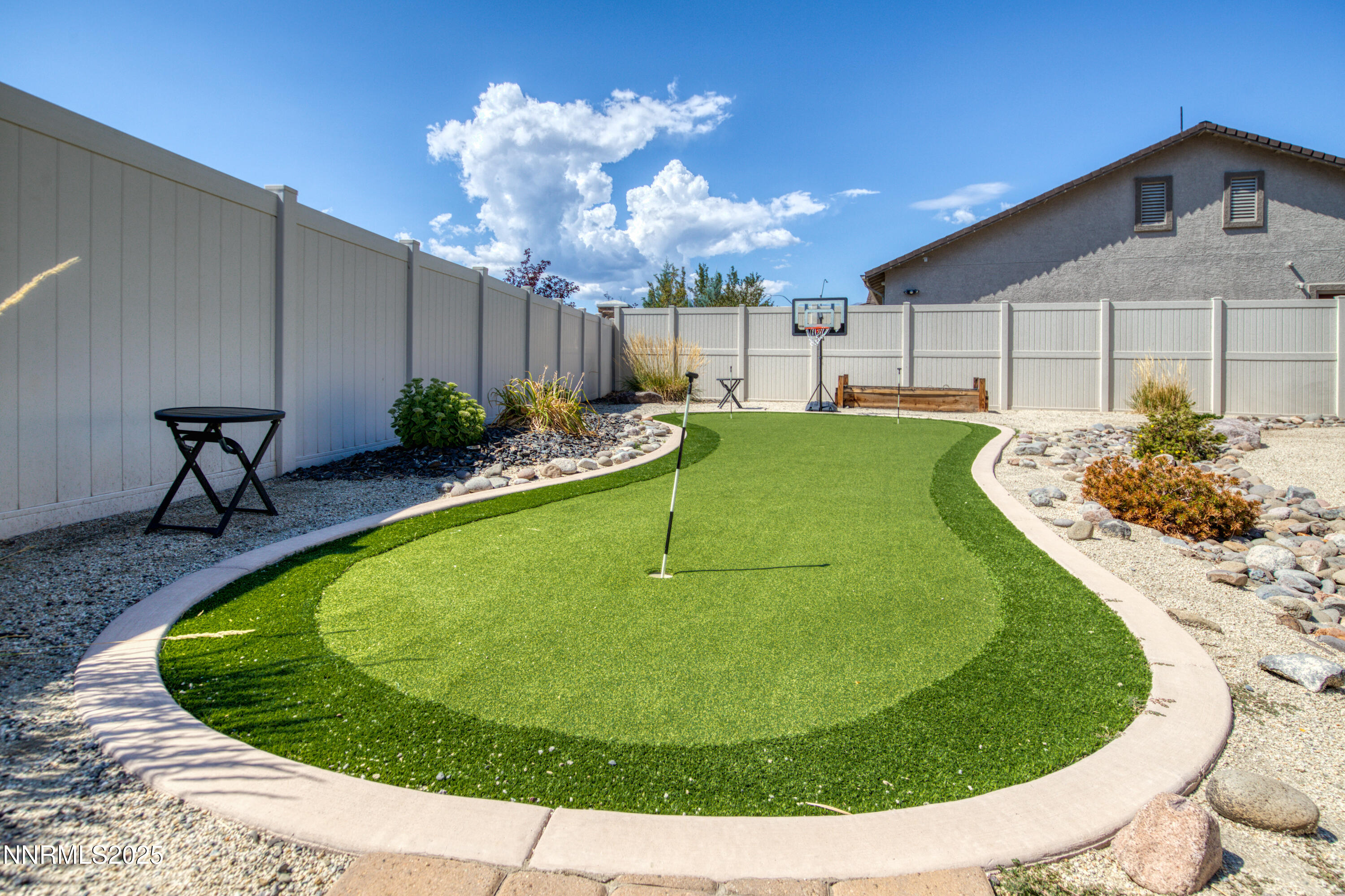 2158 Cecile Court Reno, NV 89521 - Photo 29 of 36 Cecile2158-034
