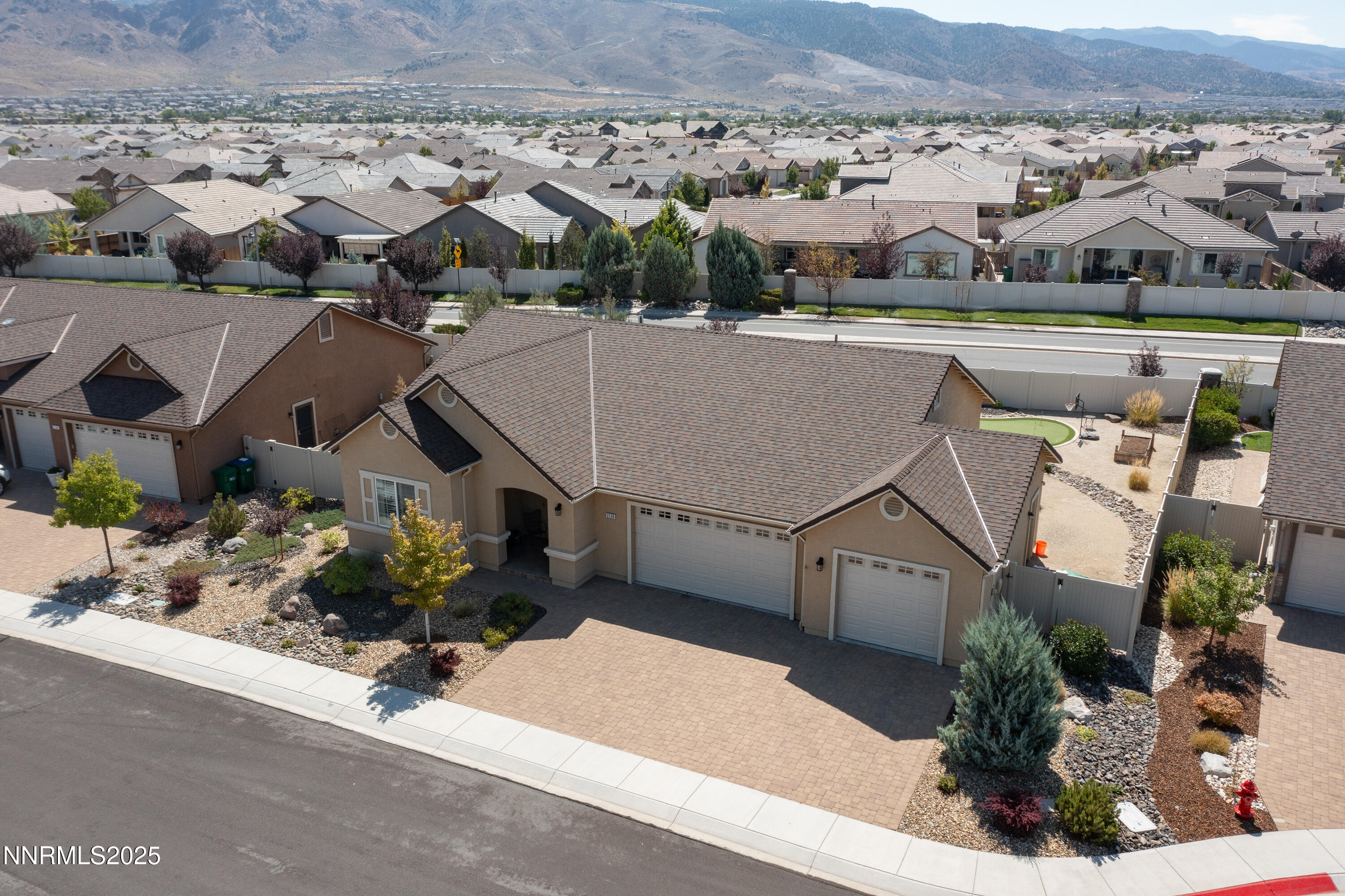 2158 Cecile Court Reno, NV 89521 - Photo 3 of 36 Cecile2158-037