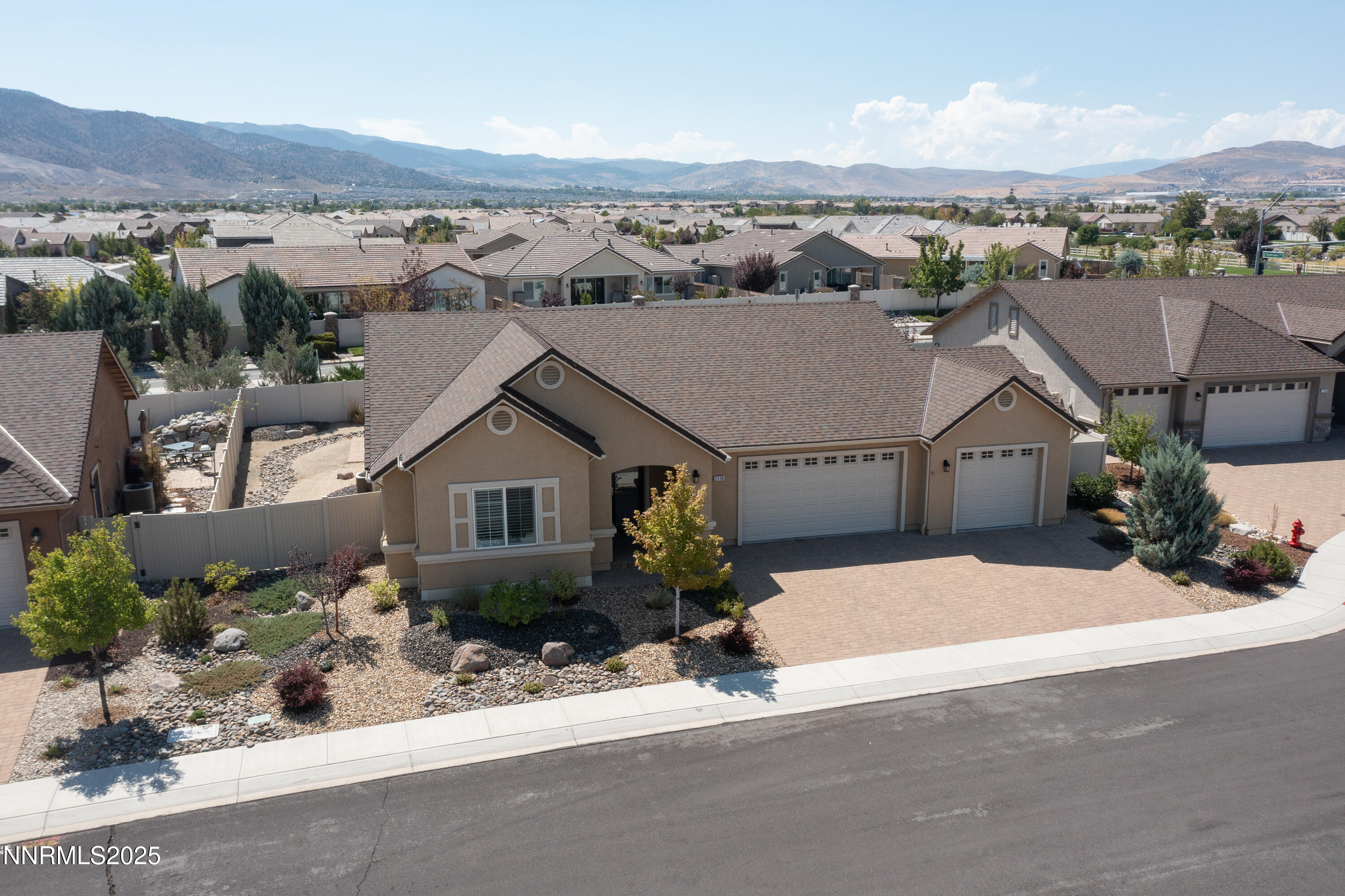 2158 Cecile Court Reno, NV 89521 - Photo 4 of 36 Cecile2158-038