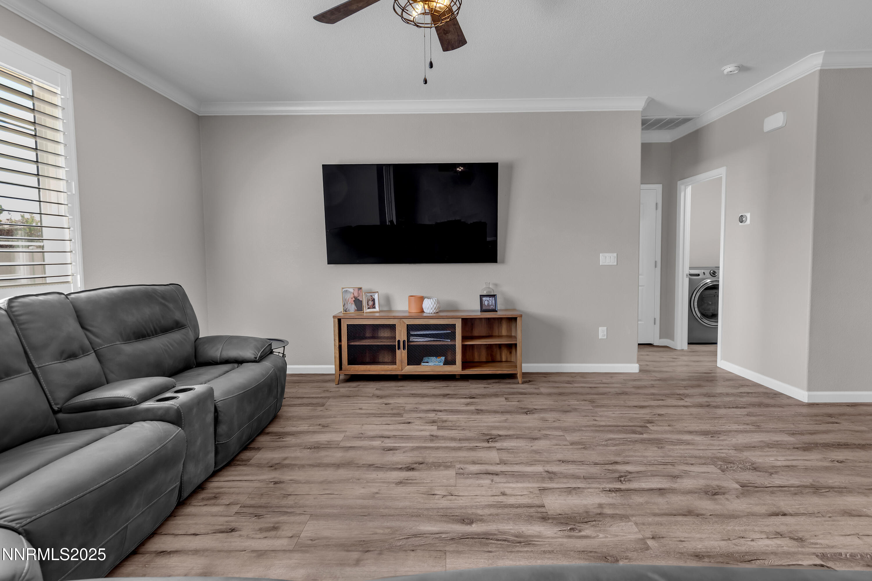 2158 Cecile Court Reno, NV 89521 - Photo 8 of 36 Cecile2158-015