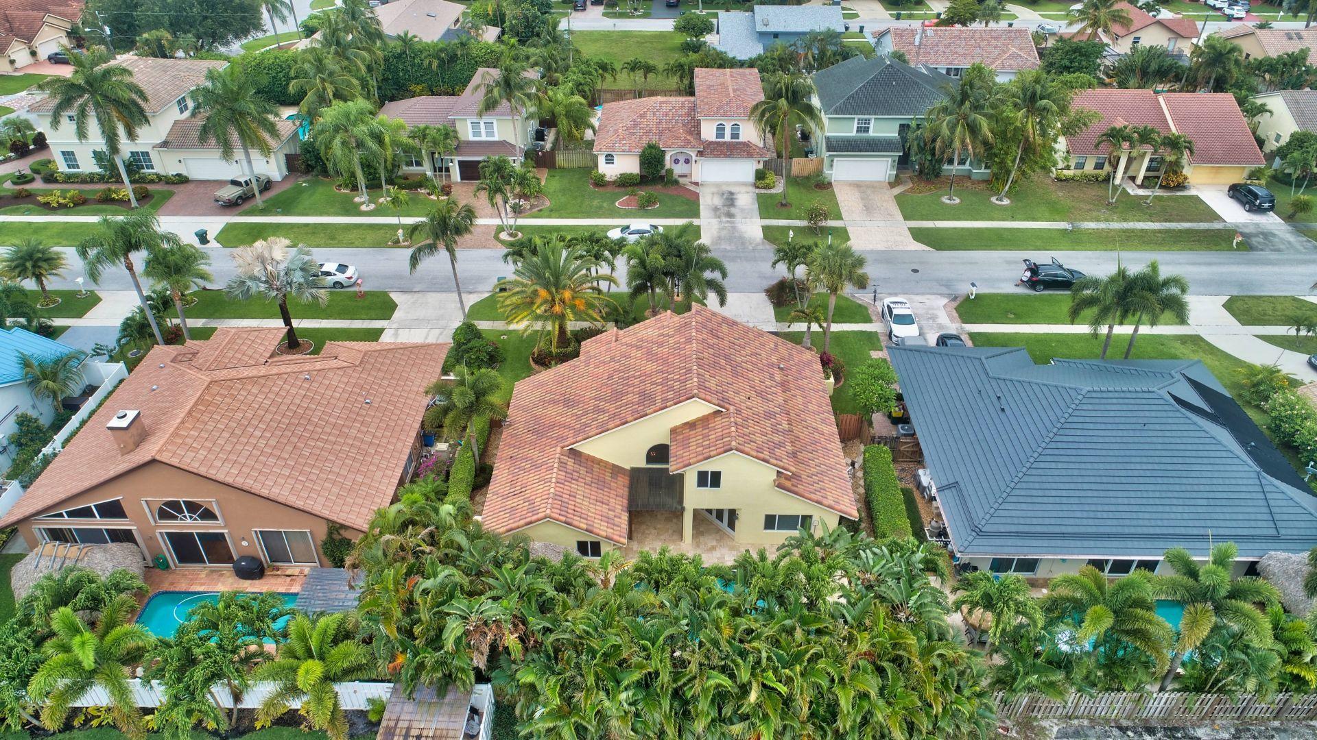 327 Seneca Lane Boca Raton, FL 33487 - Photo 39 of 48 11_dji_0826and4more