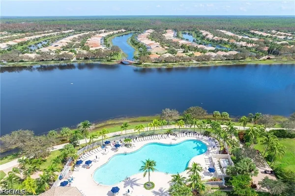 $659,990 | 7983 Valentina Court, Naples, FL 34114