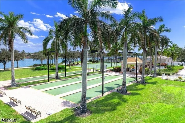 $659,990 | 7983 Valentina Court, Naples, FL 34114
