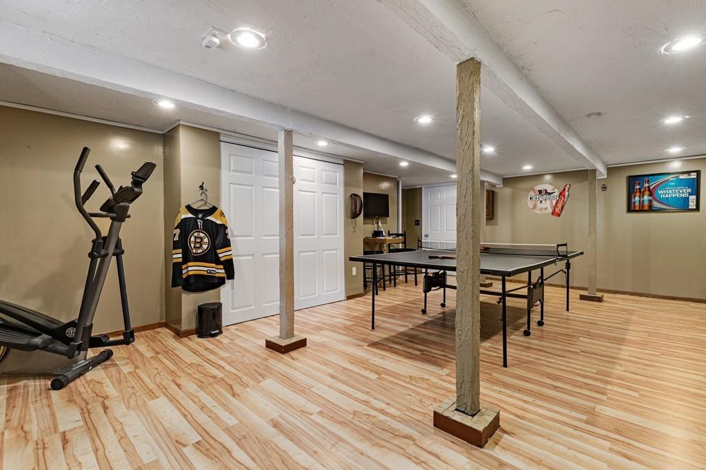 33 R F Higgins Drive Norwell, MA 02061 - Photo 24 of 34 a view of a room with gym equipment