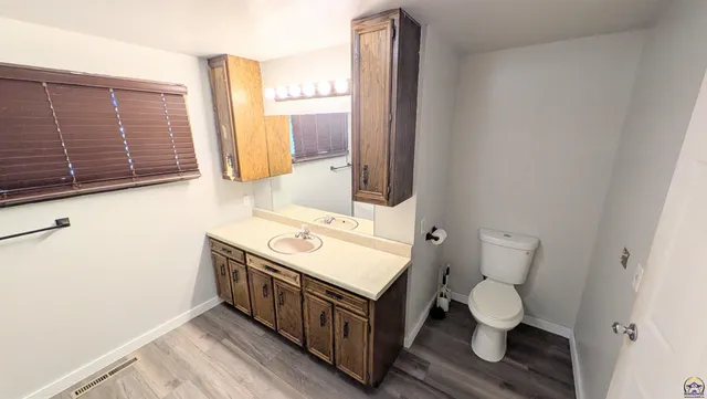 $187,900 | 619 Elmwood Lane, Burlington, KS 66839