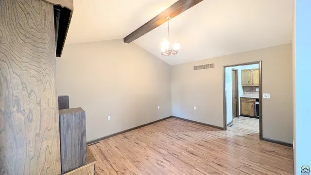 $187,900 | 619 Elmwood Lane, Burlington, KS 66839