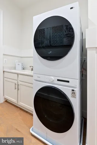 $2,999,900 | 3006 Weber Place, Oakton, VA 22124