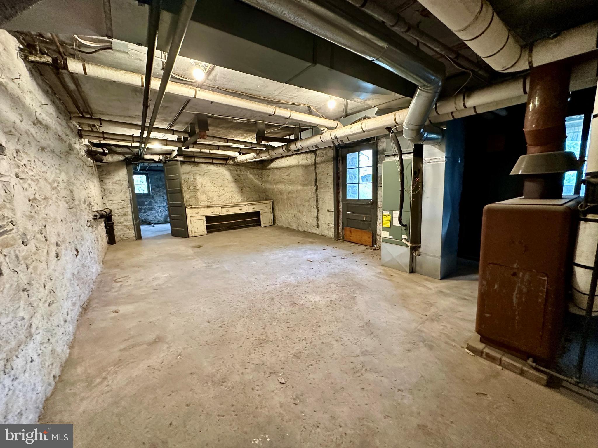 112 Elmhurst Road Baltimore, MD 21210 - Photo 26 of 29