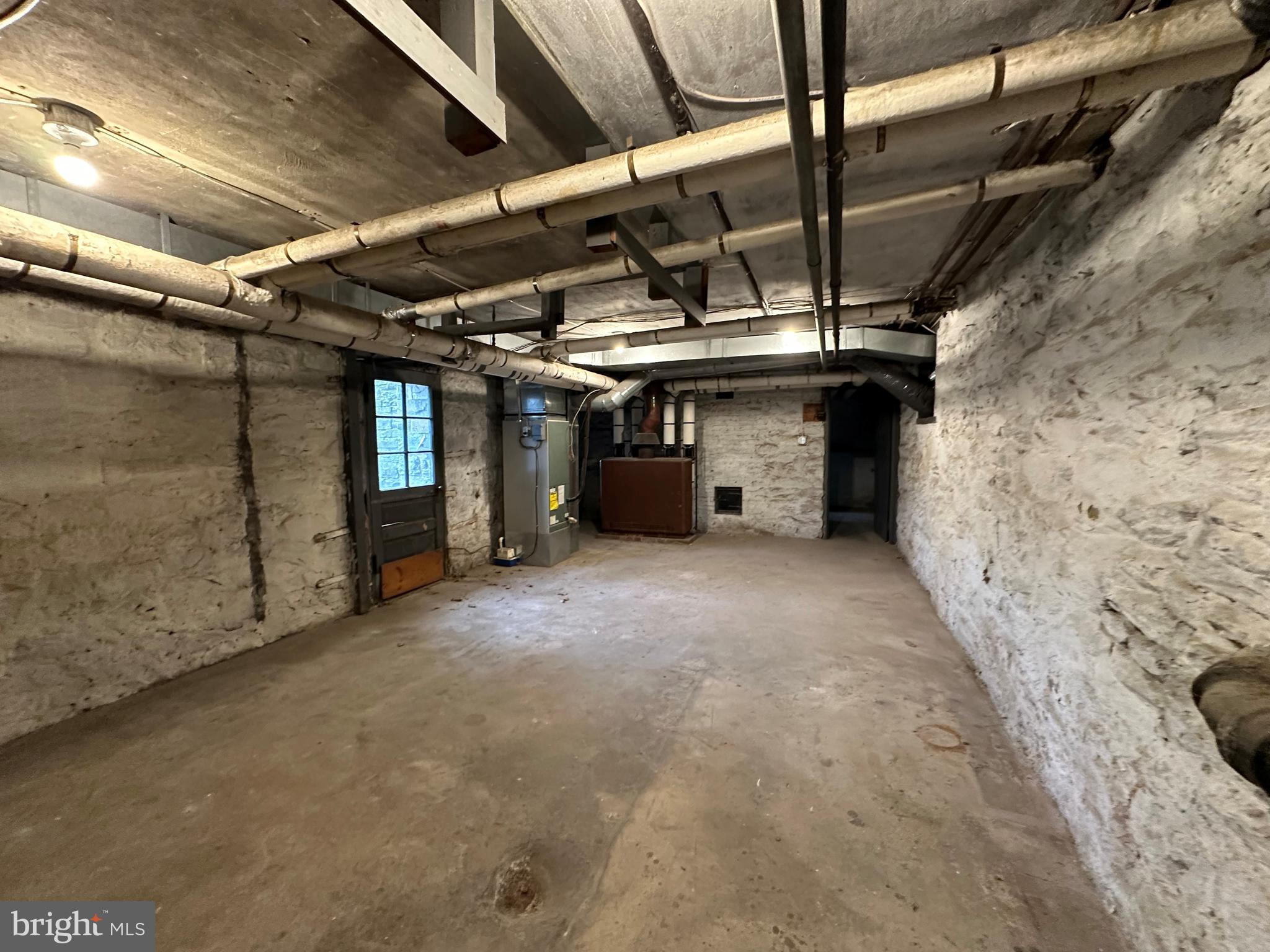 112 Elmhurst Road Baltimore, MD 21210 - Photo 28 of 29 a view of a garage