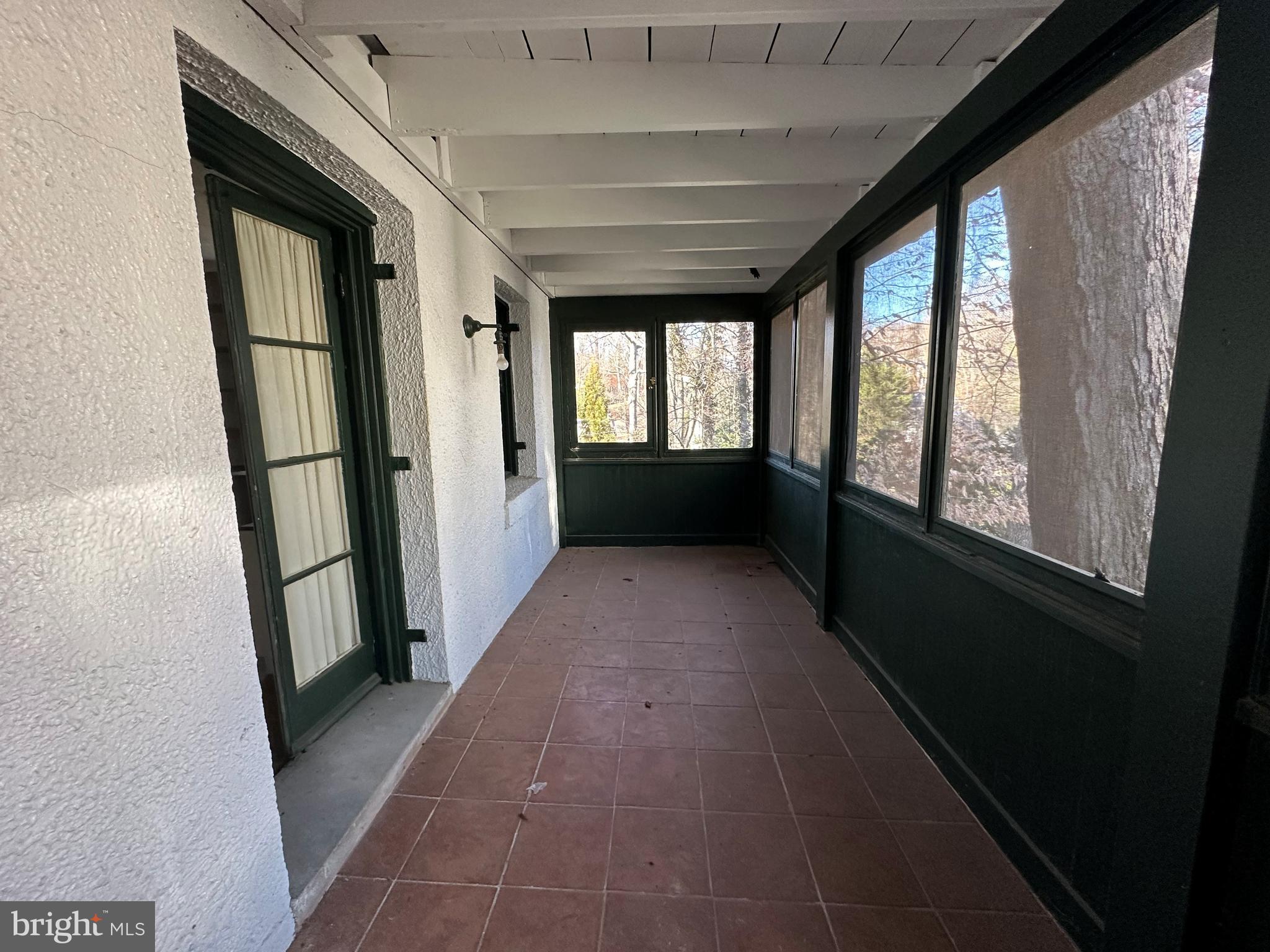112 Elmhurst Road Baltimore, MD 21210 - Photo 10 of 29 a view of hallway with stairs