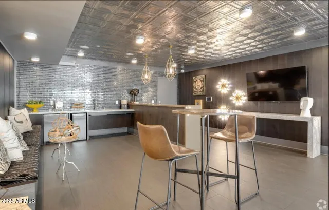 $1,655 | 4949 North 7th Street, Unit A5, Phoenix, AZ 85014