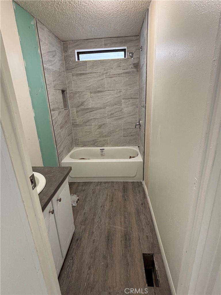 2720 Lebec Oaks Road Lebec, CA 93243 - Photo 24 of 24 a bathroom with a sink a toilet and a shower