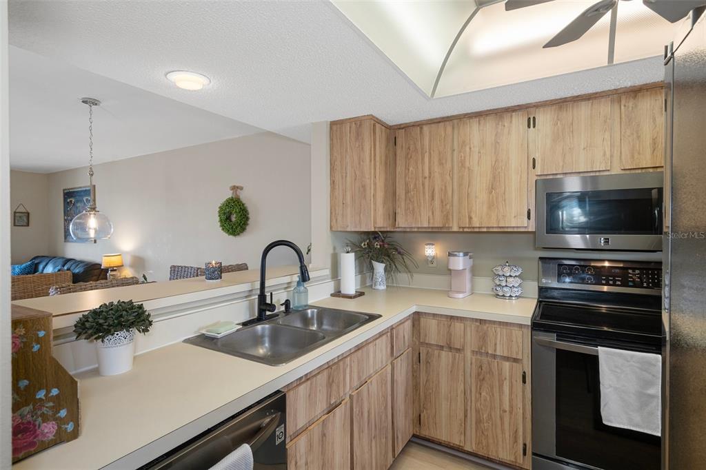 8141 Aquila Street, Unit 347 Port Richey, FL 34668 - Photo 16 of 67 Gallery Image 16