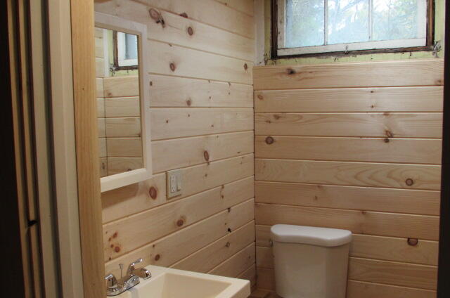 47 Lee Road Lincoln, ME 04457 - Photo 17 of 22 IMG_3349
