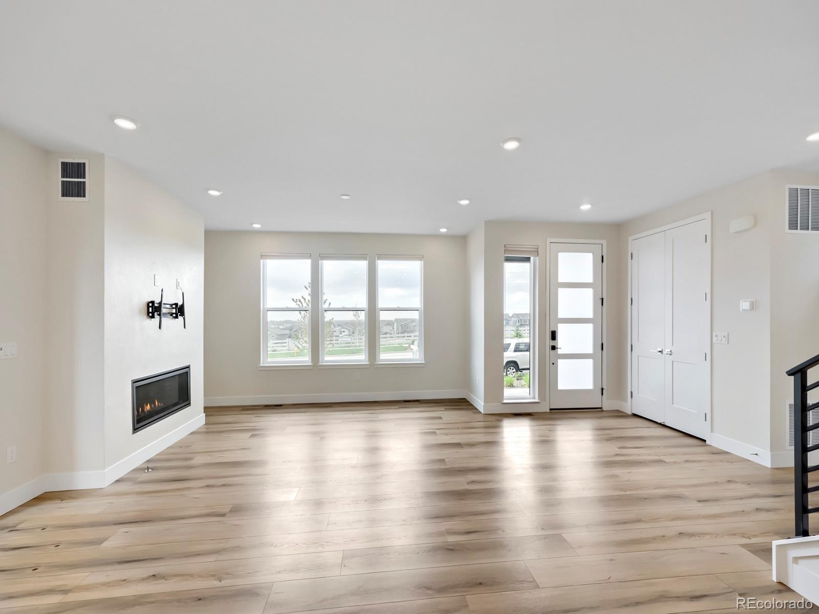 11797 Montoso Road Lone Tree, CO 80134 - Photo 8 of 27