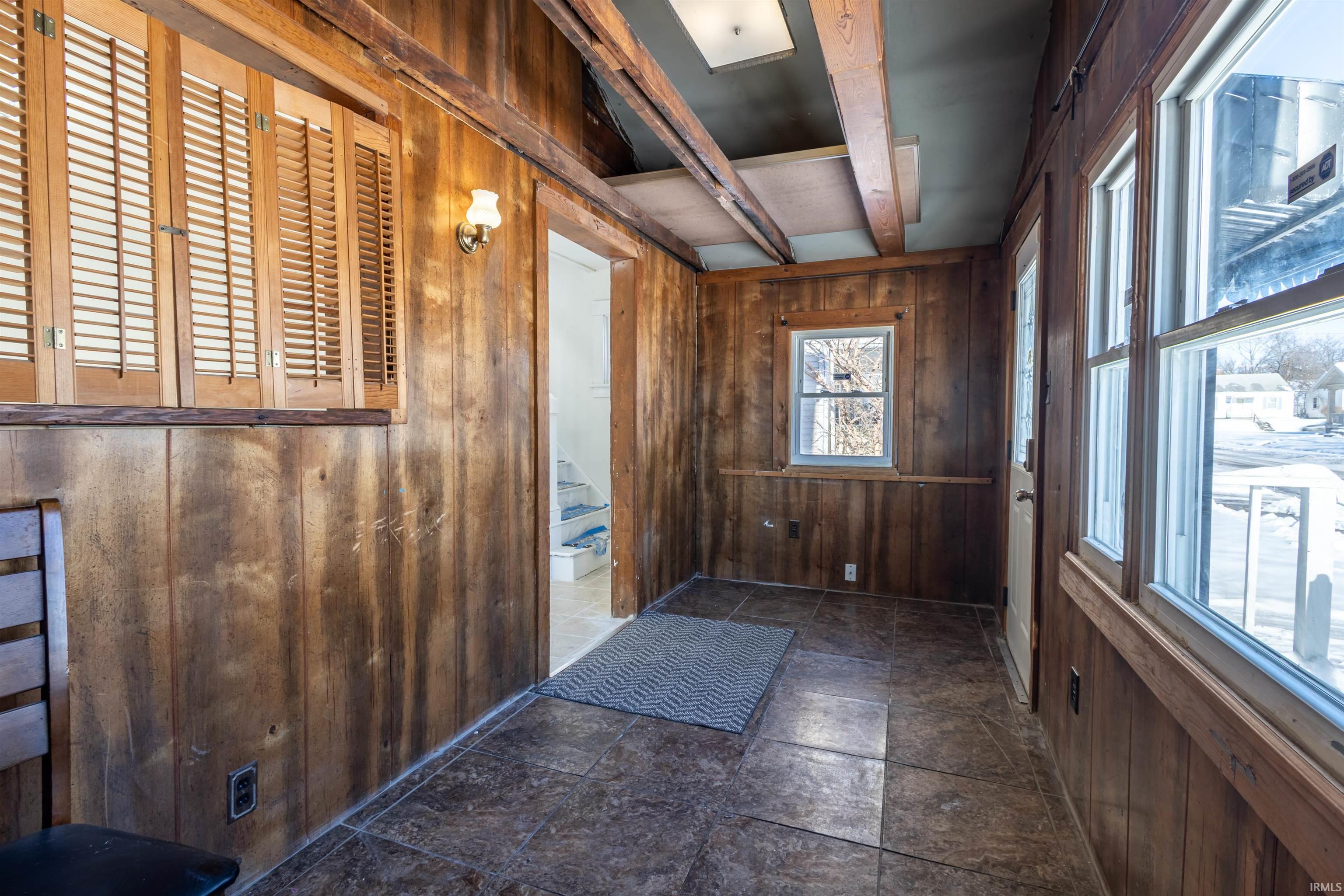 3522 Oliver Street Fort Wayne, IN 46806 - Photo 3 of 35