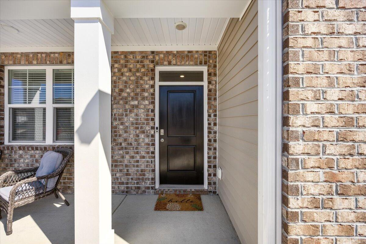 422 Cedarview Road Summerville, SC 29486 - Photo 5 of 36 Front of House