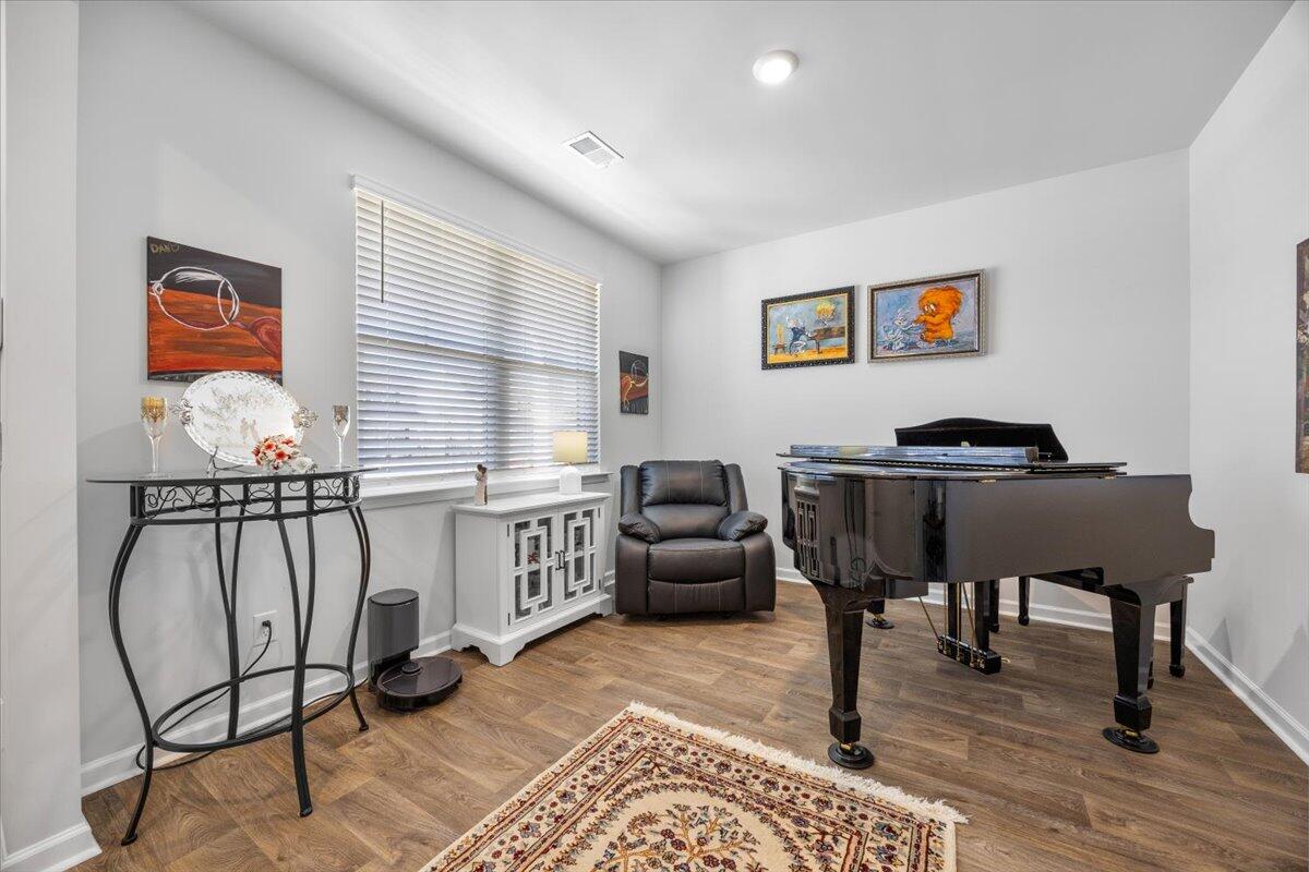 422 Cedarview Road Summerville, SC 29486 - Photo 8 of 36 Office