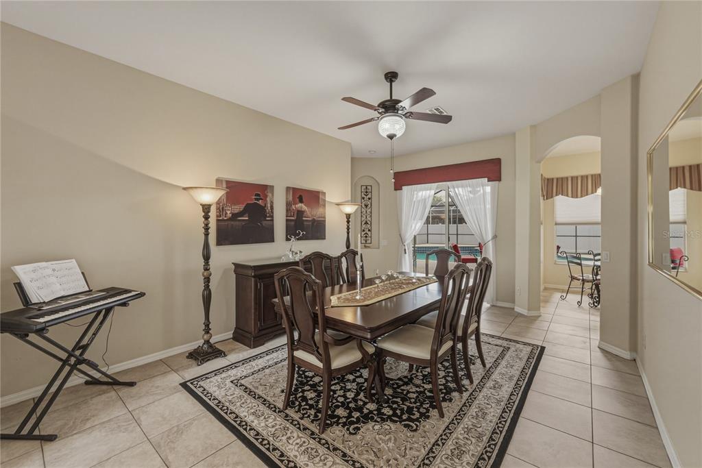 1542 Swamp Rose Lane Trinity, FL 34655 - Photo 21 of 64 a view of a livingroom with furniture