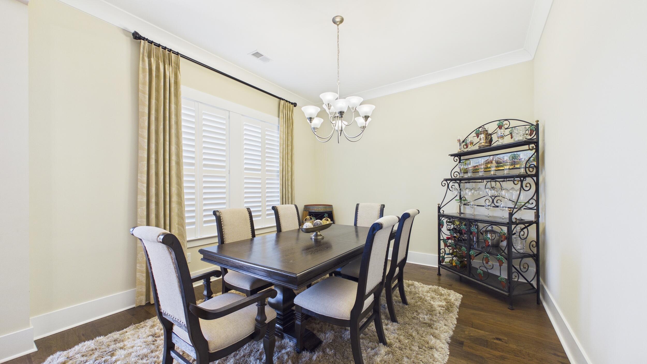 926 Cochran Street Charleston, SC 29492 - Photo 2 of 42 dining room