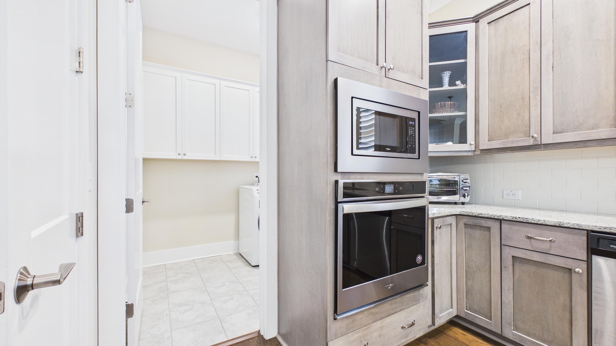 926 Cochran Street Charleston, SC 29492 - Photo 6 of 42 kitchen into laundry room