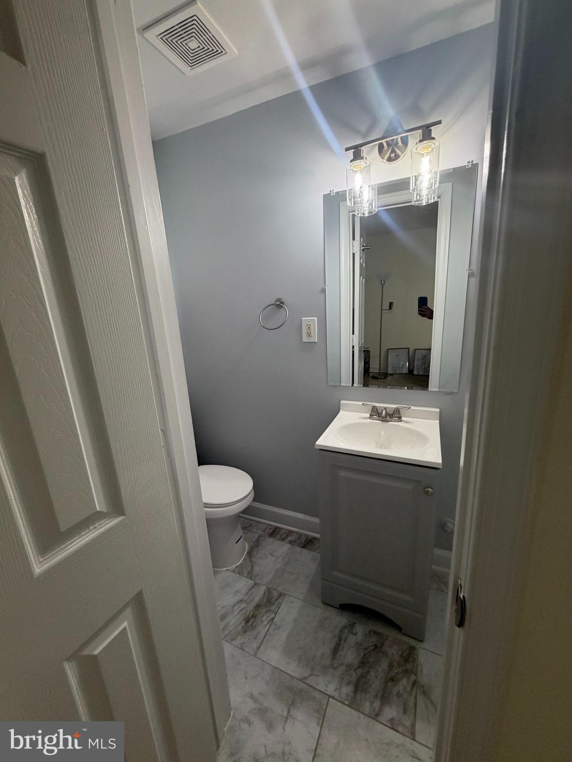 978 Mt Olivet Road Northeast, Unit 1 Washington, DC 20002 - Photo 6 of 10