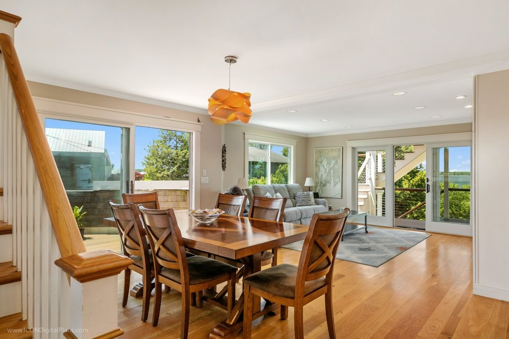 1304 Anthony Road Portsmouth, RI 02871 - Photo 3 of 49