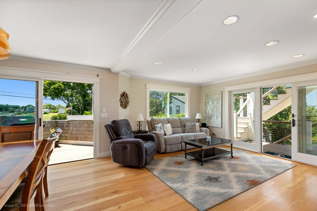 1304 Anthony Road Portsmouth, RI 02871 - Photo 6 of 49