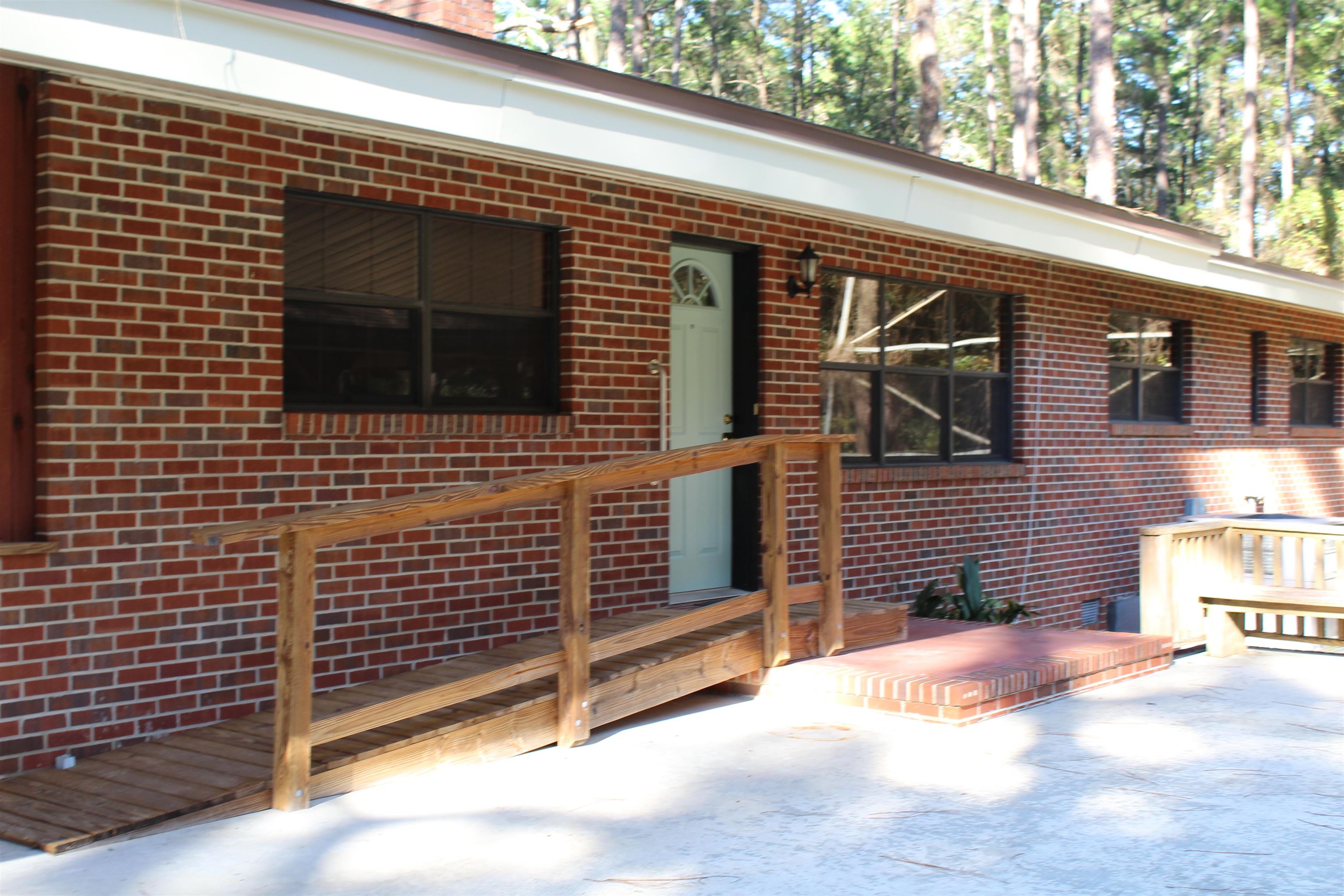 504 Plantation Road Perry, FL 32348 - Photo 15 of 30 Gallery Image 15