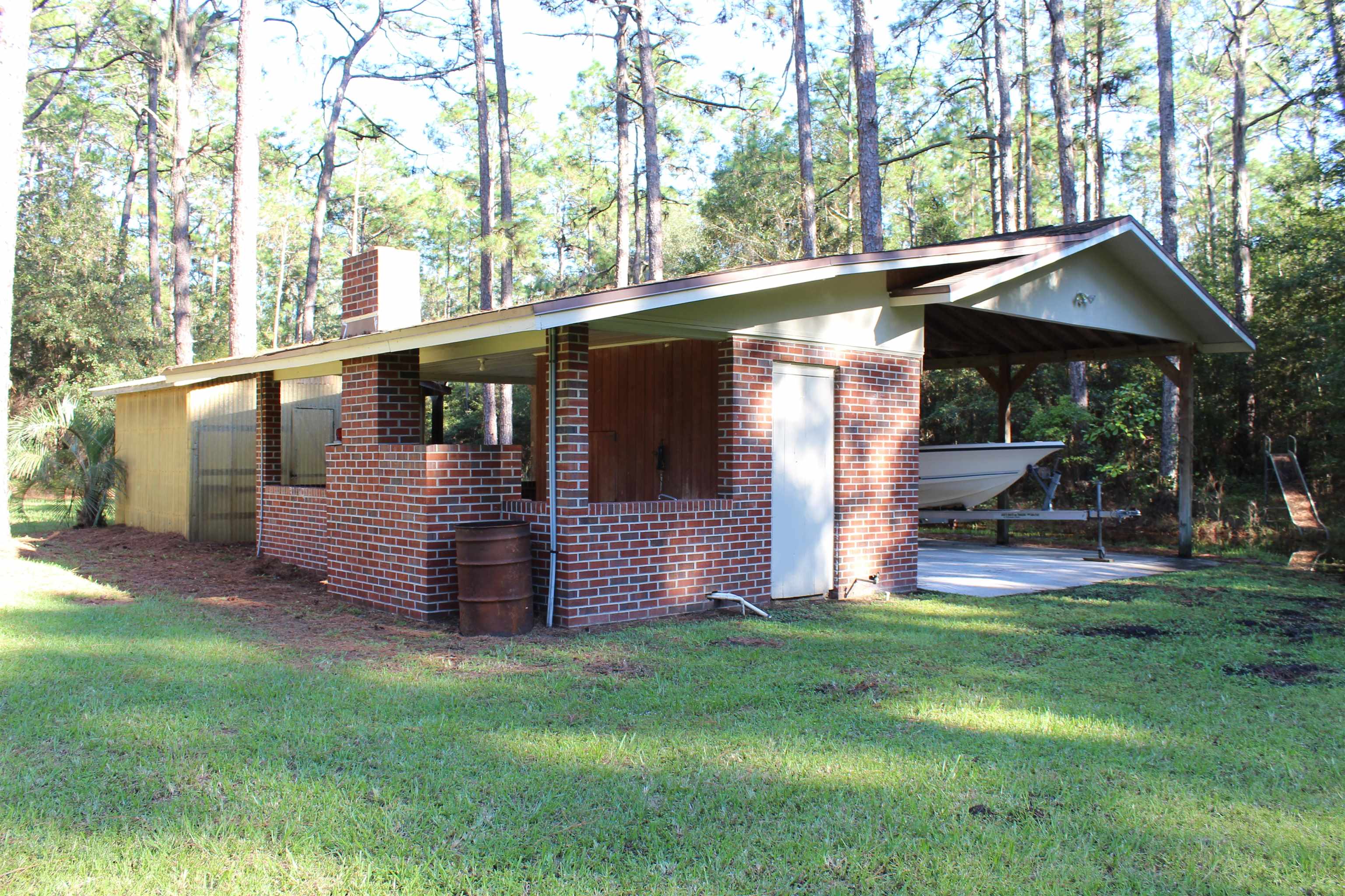 504 Plantation Road Perry, FL 32348 - Photo 16 of 30 Gallery Image 16