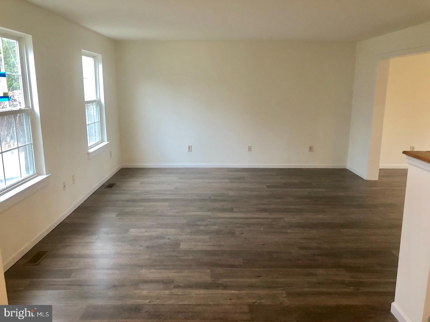 14 Double Woods Road Sicklerville, NJ 08081 - Photo 8 of 24 Gallery Image 8