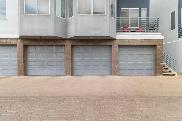 $1,349 | 3633 North 3rd Avenue, Unit 1004, Phoenix, AZ 85013