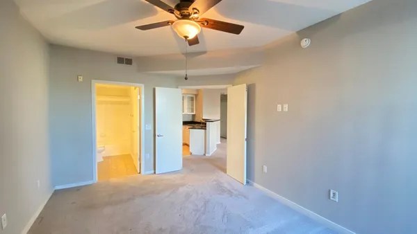 $1,349 | 3633 North 3rd Avenue, Unit 1004, Phoenix, AZ 85013