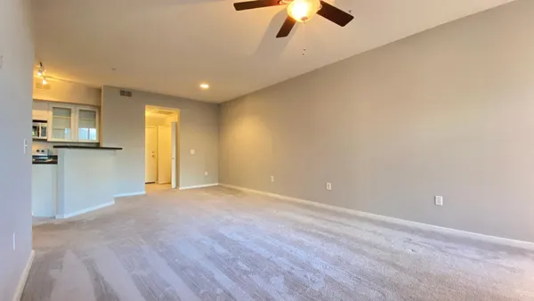 $1,349 | 3633 North 3rd Avenue, Unit 1004, Phoenix, AZ 85013