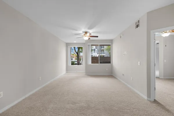 $1,349 | 3633 North 3rd Avenue, Unit 1004, Phoenix, AZ 85013