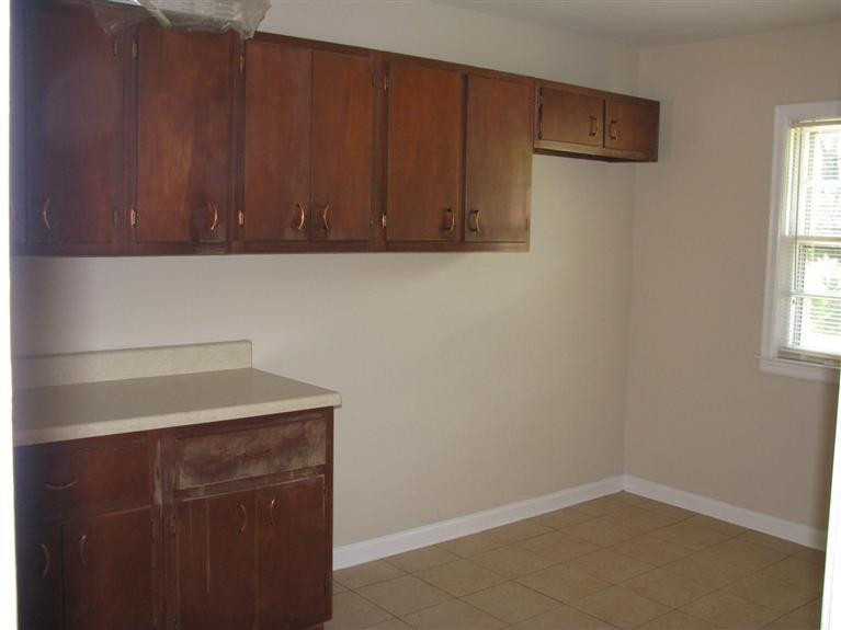 1832 Williamsburg Road Lexington, KY 40504 - Photo 13 of 27 Photo 13